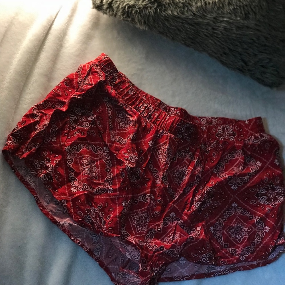 Bandana pattern forever 21 shorts size M